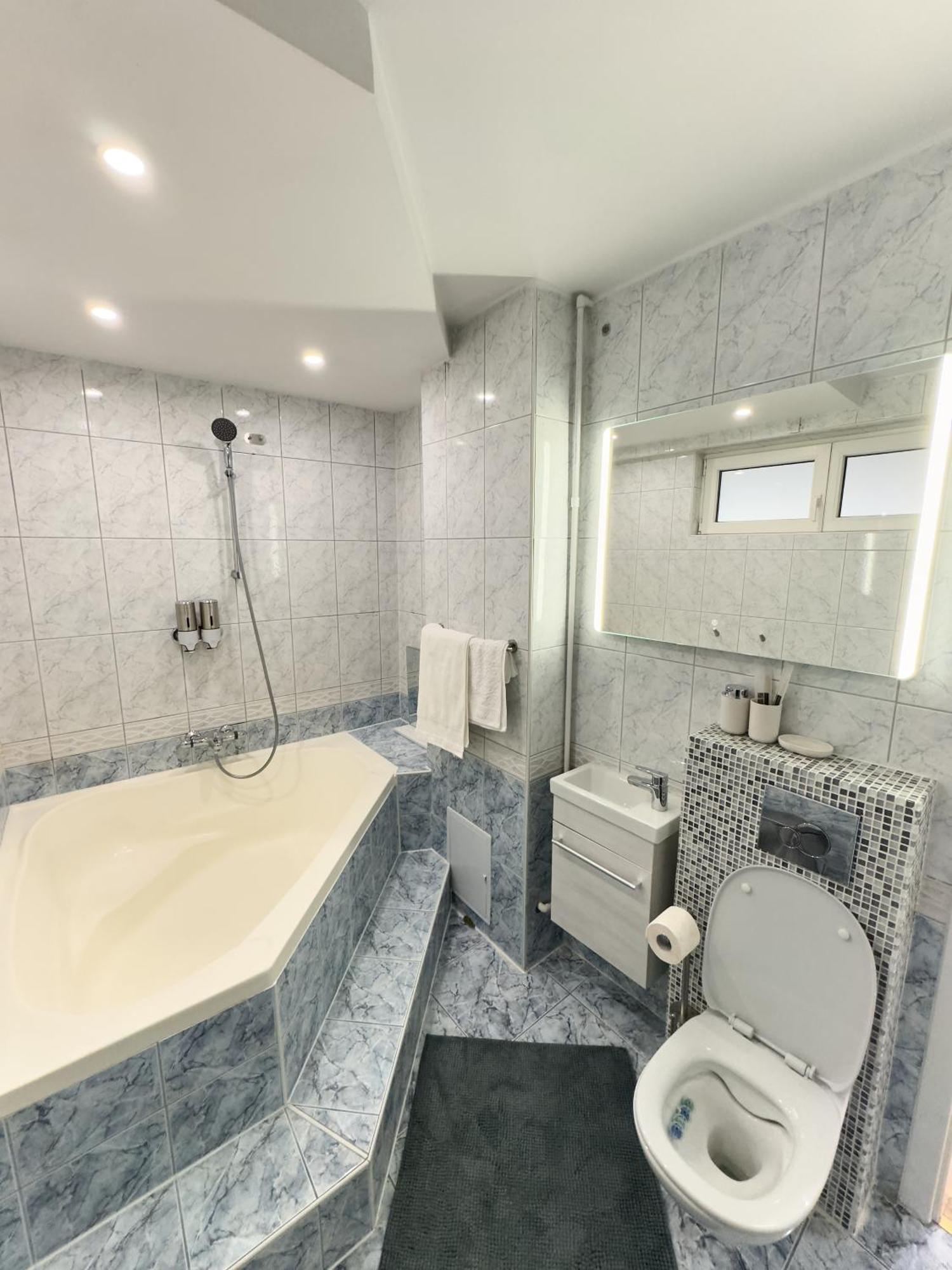 20 Apartment Centre بوخارست المظهر الخارجي الصورة